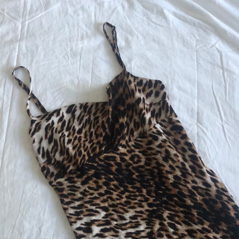 🍐 Leopard Print Dress